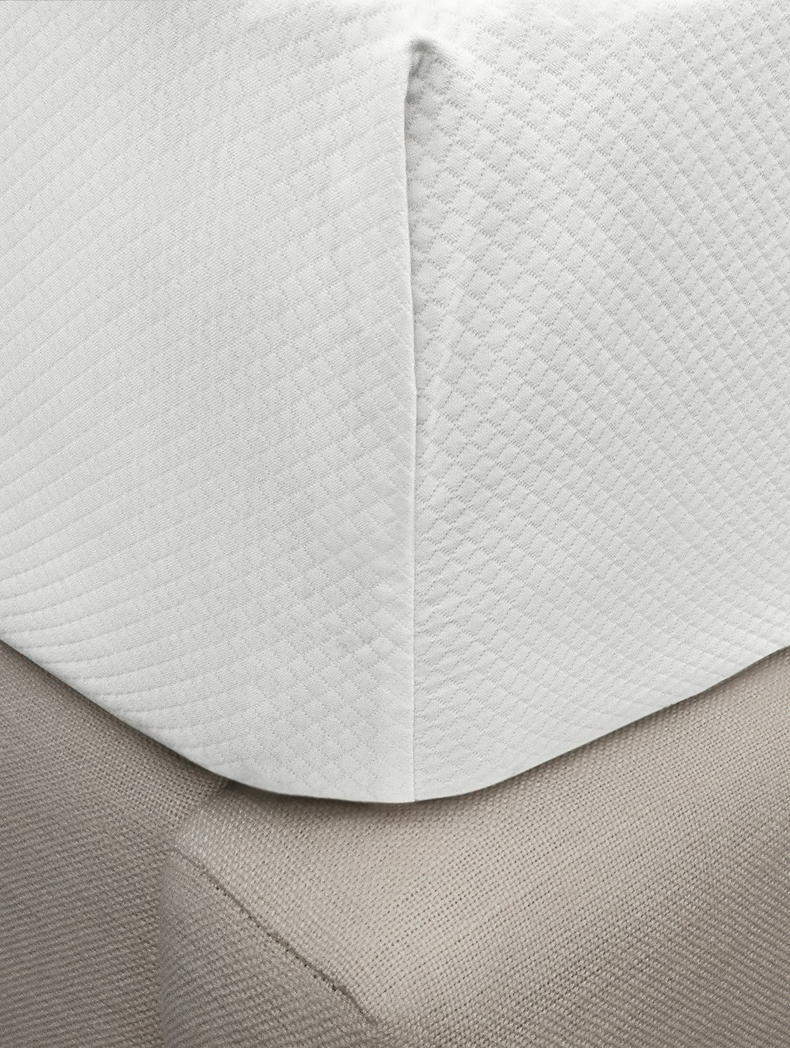 Diamond Pique Box Spring Cover - White