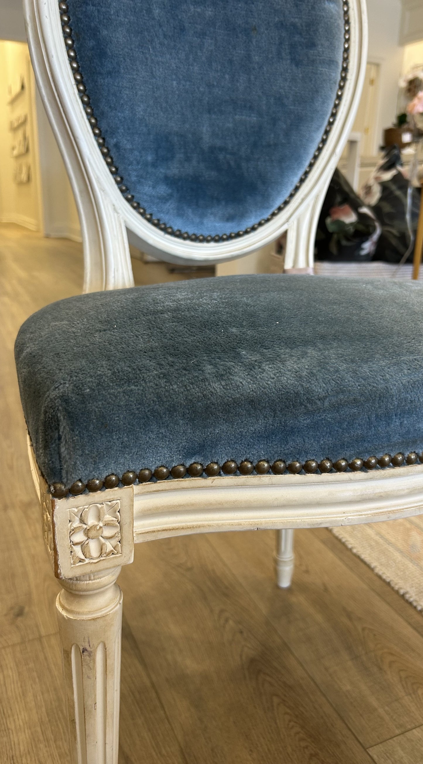 Louis XVI Painted Round-Back Dining Chair