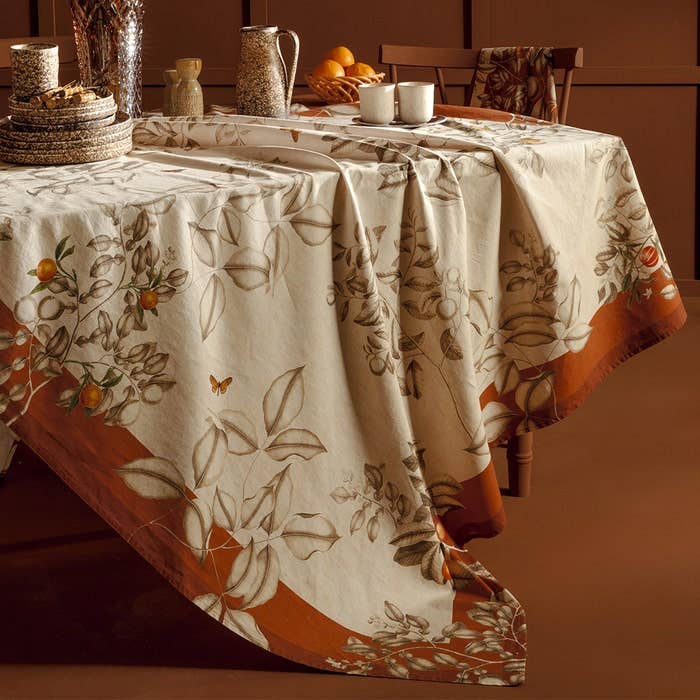 Mandarines Tablecloth 61x61
