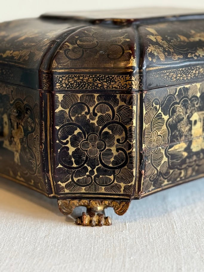 Large Lacquered Chinoiserie Writing Box