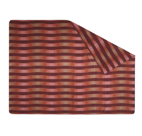 Savona Color Gradient throw - Bordeaux
